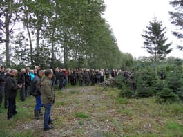 80 medlemmer fra hele Jylland var dukket op for at høre om ædelgrankræft og en dugfrisk markedsvurdering fra juletræsskovfogeden.